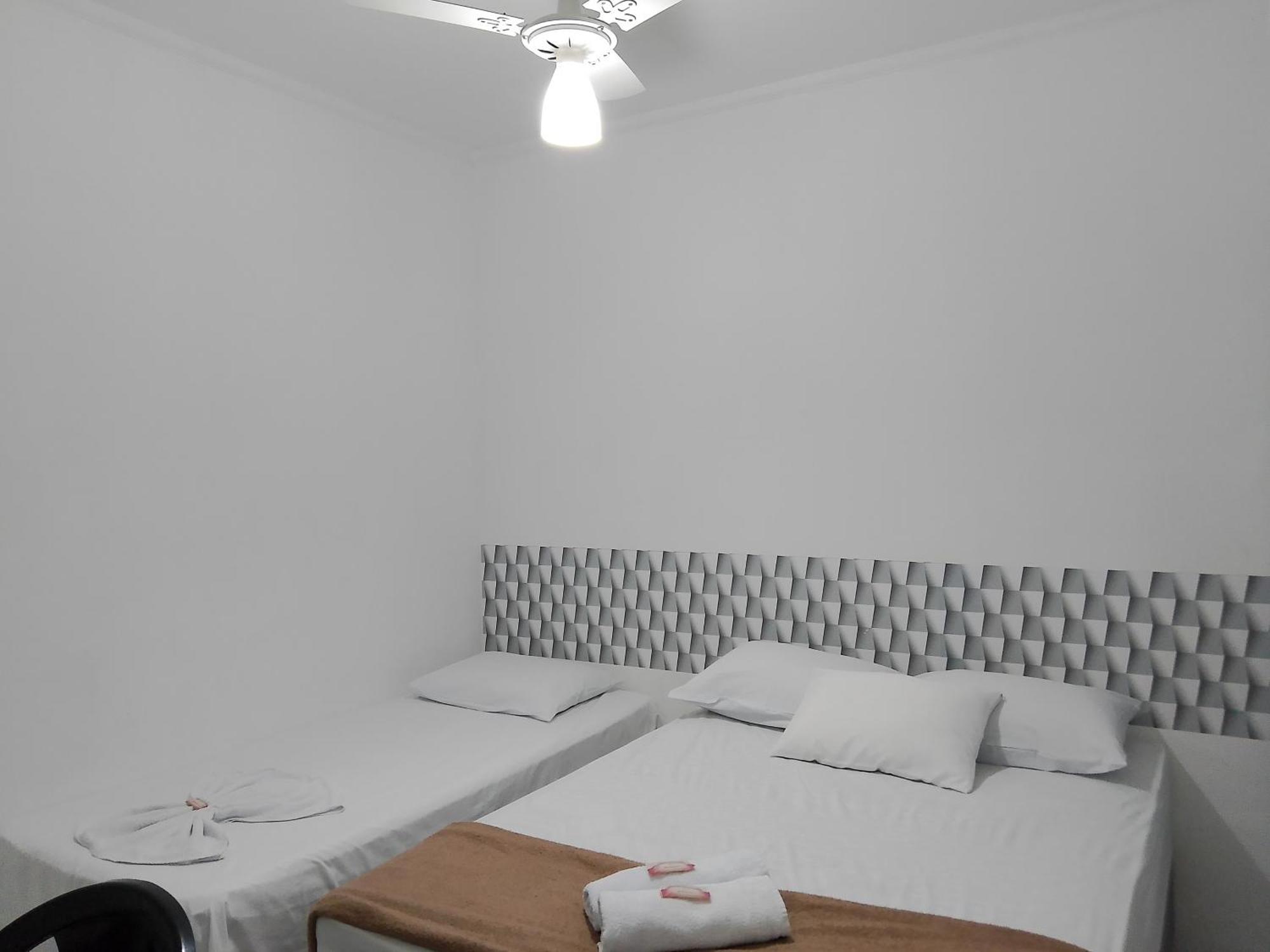 Hotel Aconchegante Jequié Rom bilde
